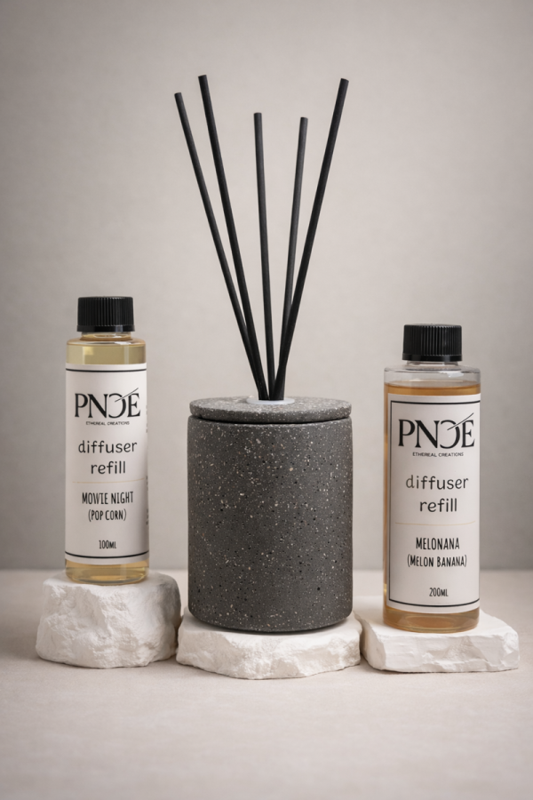"Luma" 100% Handmade Diffuser Jar - Charcoal Black