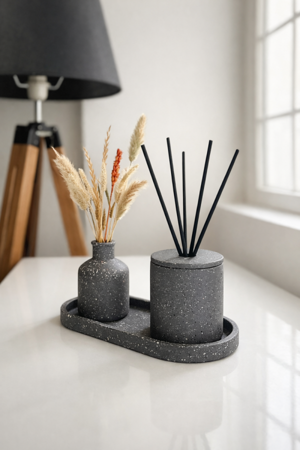 "Luma" 100% Handmade Diffuser Jar - Charcoal Black