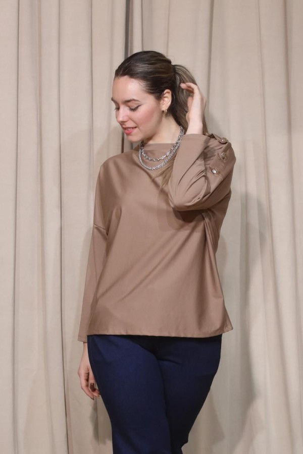 BLAIR ΜΠΛΟΥΖΑ ΒΙΣΚΟΖΗ ΜΕ ΛΑΙΜΟΚΟΨΗ